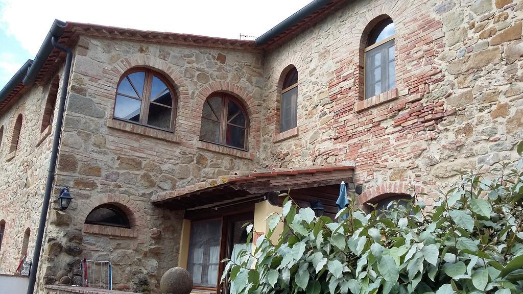 Agriturismo Alle Rose Volterra Eksteriør bilde